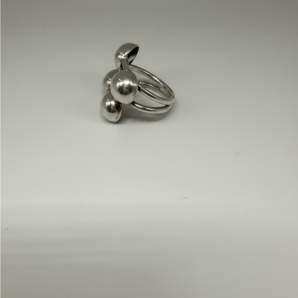 Chunky  Sterling Silver Women's Ring 9.34 grams stamped weight: 17.05 G - Picture 11 of 15
